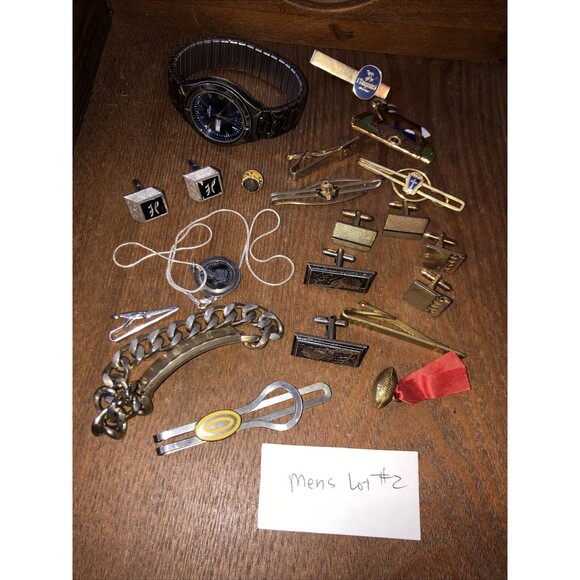 Vintage Mixed lot Men Cufflings Tie Bars Sets Accessories